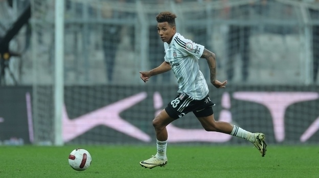    Жедсон Фернандеш (ФК «Бешикташ»). Global Look Press