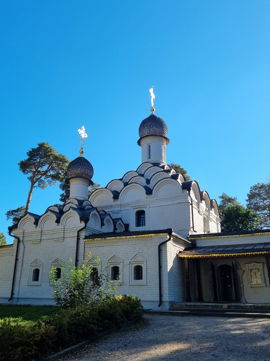 Храм Архангела Михаила. Фото автора статьи.