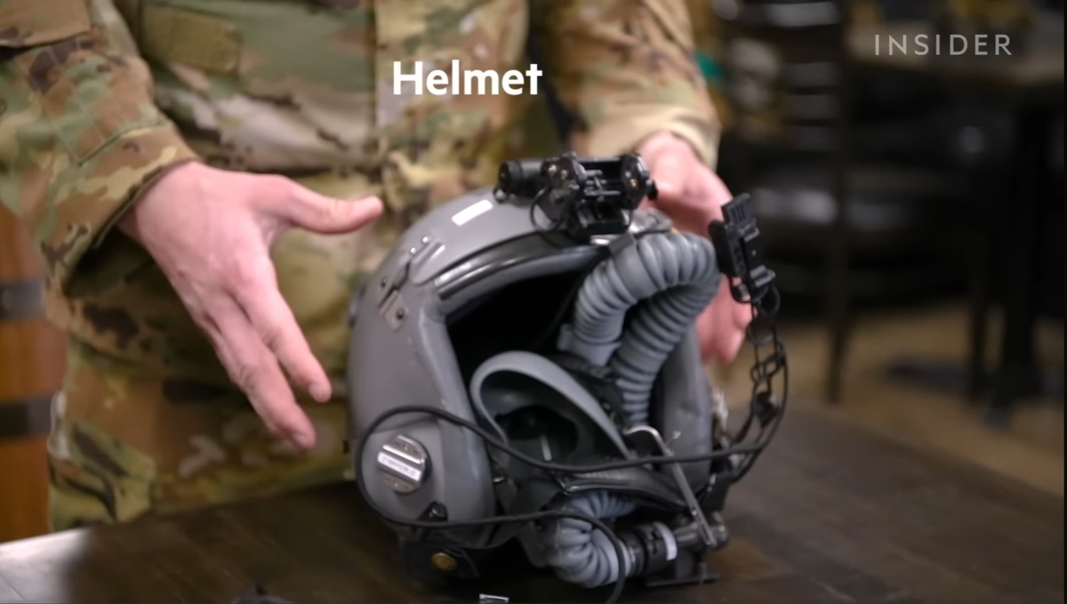 Снаряжение пилота Ганшипа AC-130J Ghostrider ВВС США 