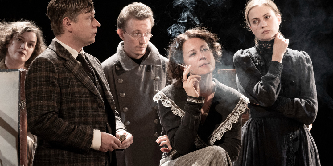 "Вишневый сад" в СТИ - говорящие паузы кочующей аристократии