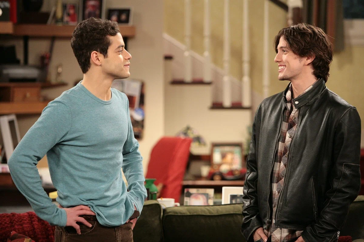 Кадр из сериала «Война в доме», 2005-2007 годы.