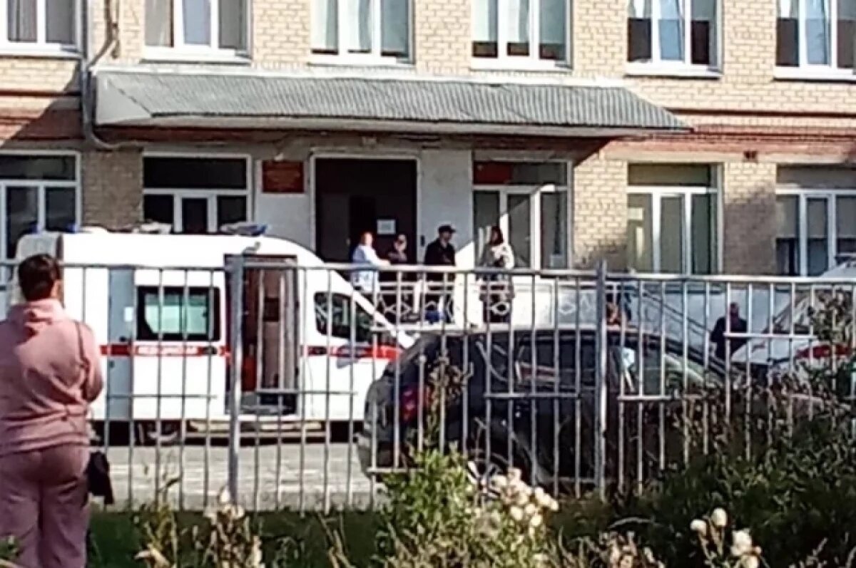    Школа в Челябинске, где произошло нападение.