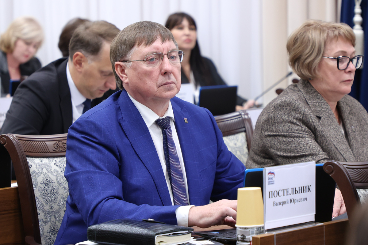Валерий Постельник
