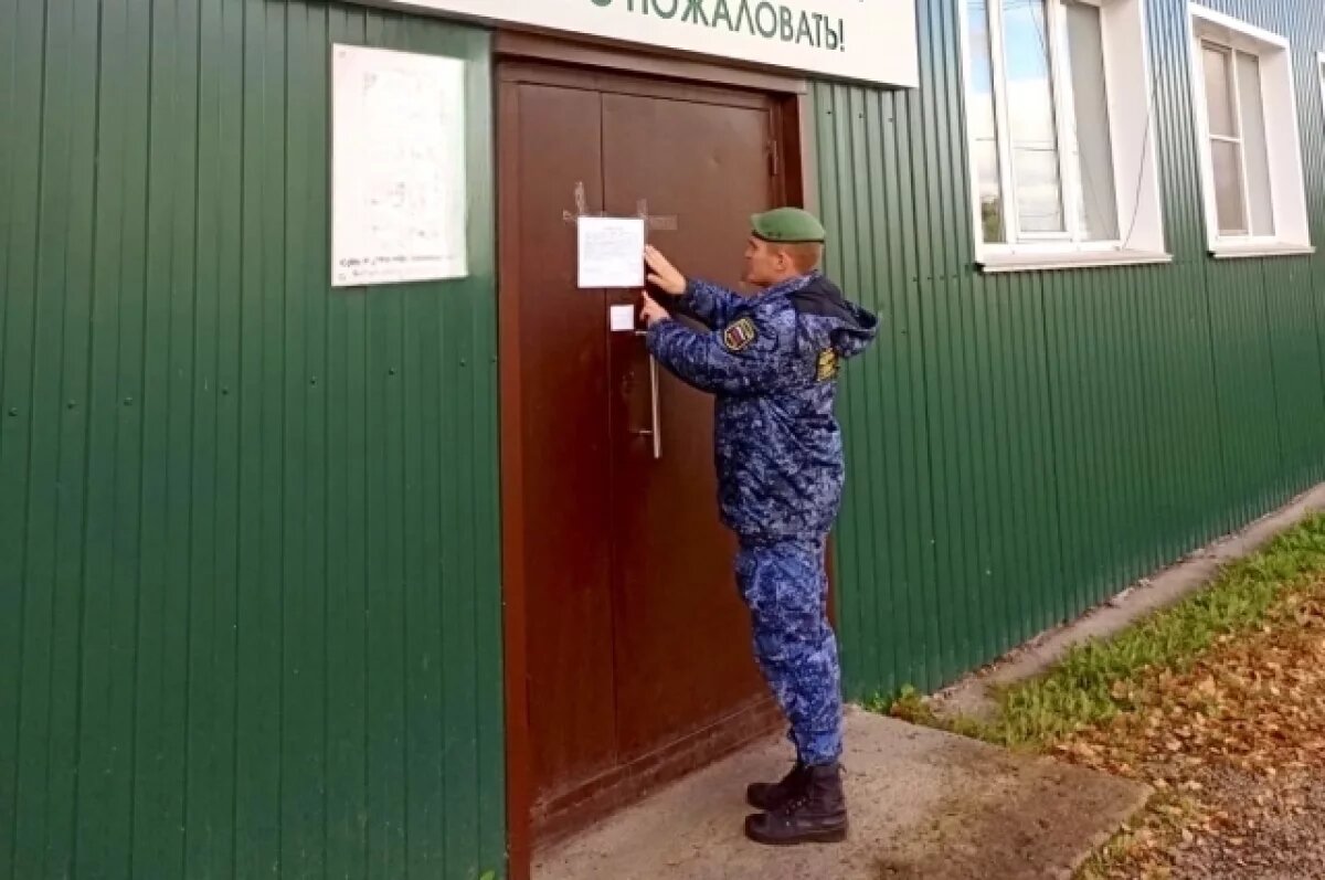    В Кузбассе приостановили кафе, где в туалете даже негде было помыть руки