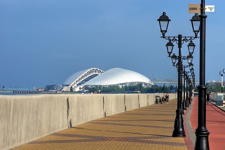 Набережная в Сочи 