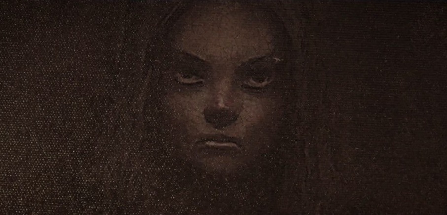 Картины в этом доме не так безопасны.