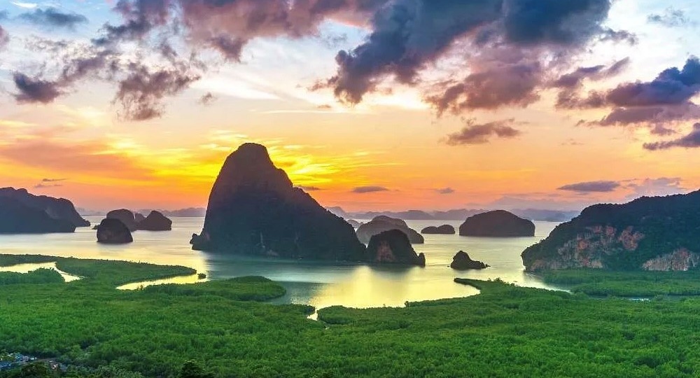 ПЛАНИРУЕШЬ НА ПХУКЕТ? ЧИТАЙ БЕСПЛАТНЫЙ ПУТЕВОДИТЕЛЬ