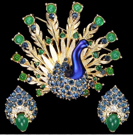 Брошь и клипсы от компании Marcel Boucher