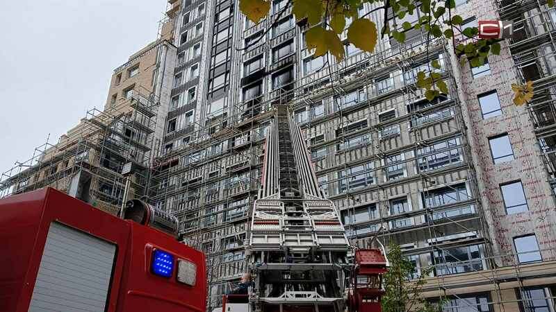    ЧП на стройке в Сургуте: в элитном ЖК «Гудзон» произошло возгорание