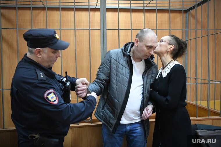 Александр Наумов отрицает свою вину. Фото: Илья Московец © URA.RU