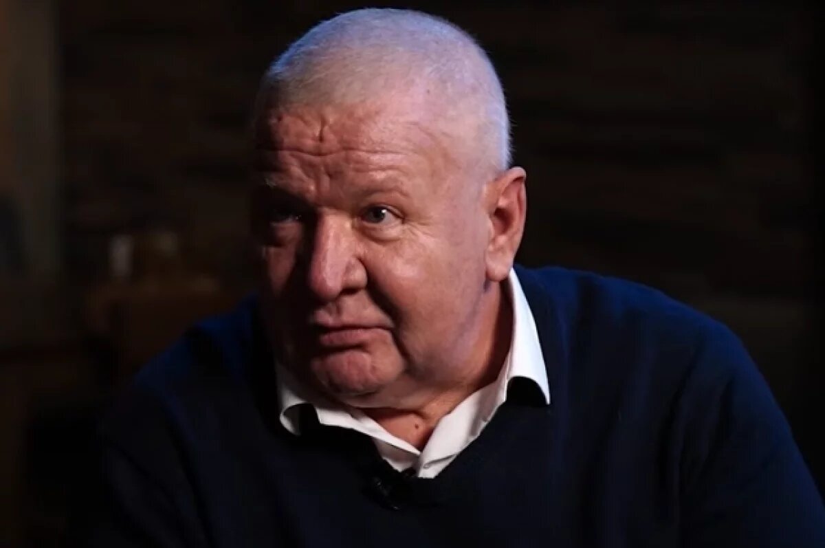    Сын Романа Мадянова признался, что до последнего верил в выздоровление отца