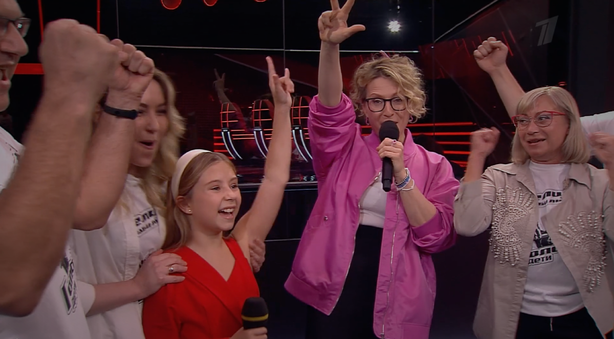 Кадр из шоу "Голос.Дети", выпуск от 27.09.2024. Первый Канал