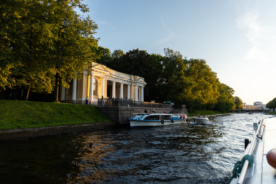 Интересные экскурсии по Петербургу