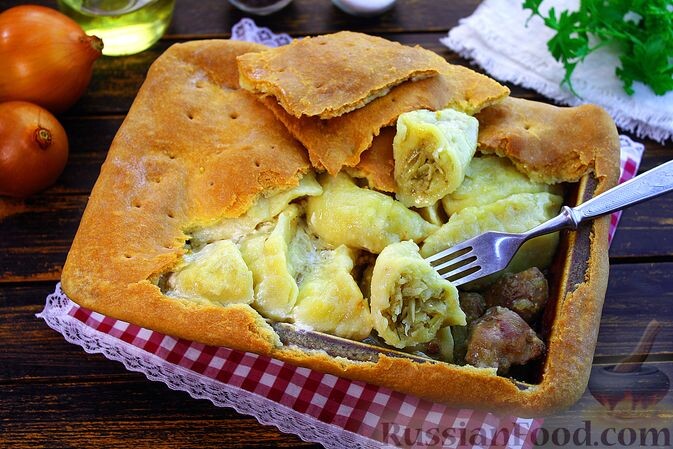 печень куриная, картофель, лук репчатый, мука, сметана, горчица дижонская, масло сливочное, перец чёрный молотый, зелень свежая, простокваша, масло растительное, сода, сахар, соль