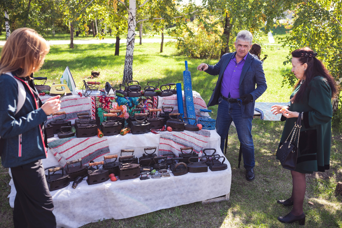 Коллекция утюгов Бедарева Андрея