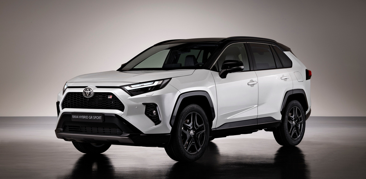 Прослеживается сходство с Toyota RAV4. Фото Toyota  📷
