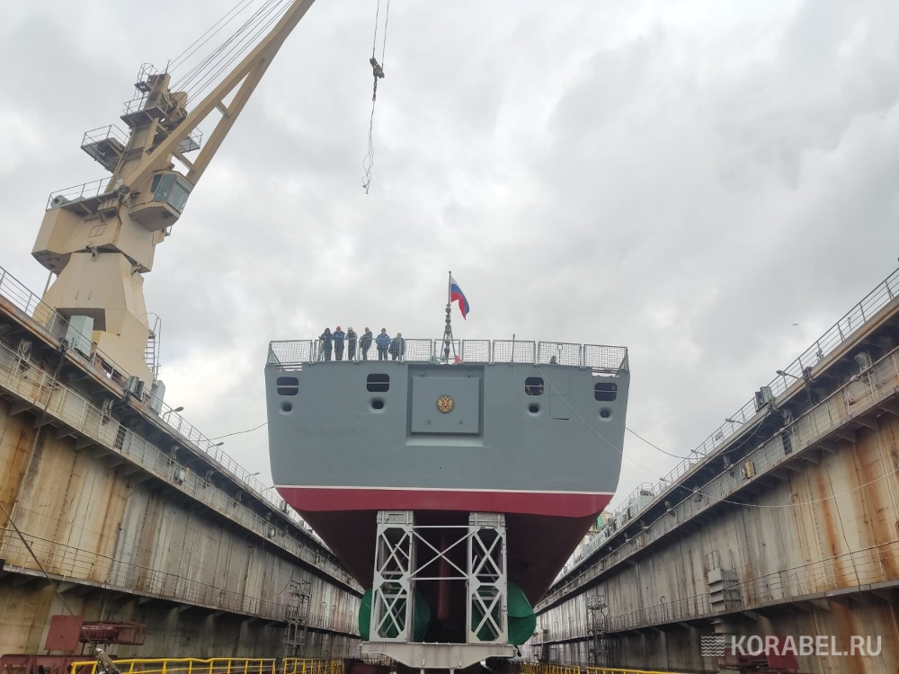 Фрегат "Адмирал флота Советского Союза Исаков" спущен на воду / Фото: Корабел.ру  📷
