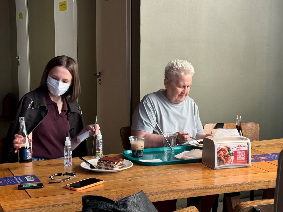 Атмосфера приёма пищи имеет архиважное значение