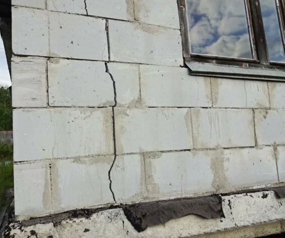 Что надо сделать, чтобы стены вашего дома никогда не трескались, и вам не приходилось орать на весь Интернет «кто виноват, и что делать?»