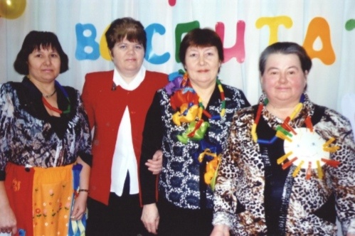 Коллектив детского сада "Колосок"