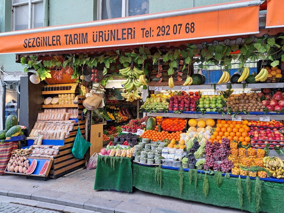 Осенью Турция богата на фрукты: там созревают груши, гранаты, цитрусовые, авокадо.  Фото: ФедералПресс / Вера Романескул