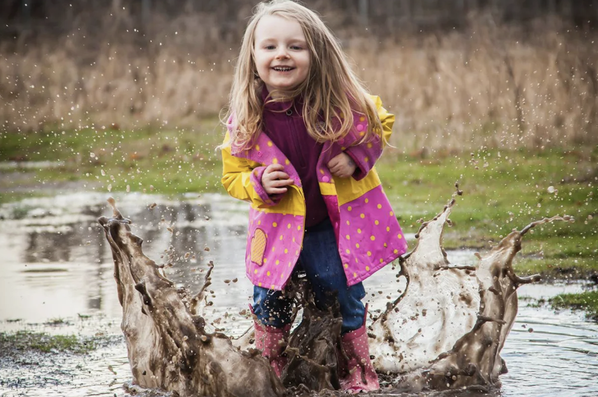 Начните с себя. Действуйте собственным примером, рассуждениями и поступками. 