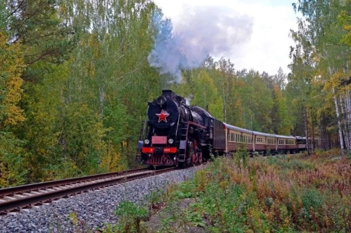    Более 135 тысяч туристов воспользовались поездами СвЖД за девять месяцев