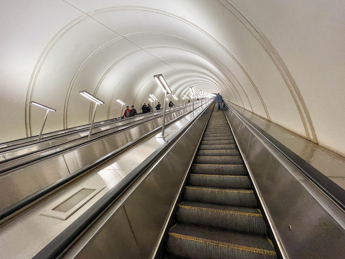 Станция Парк Победы. Фото автора.