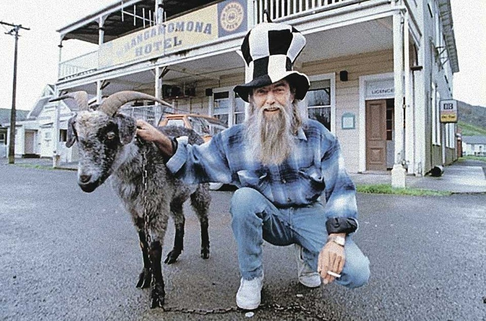    Козел Билли возглавлял Вангамомону с 1999 по 2001 год. Фото: Соцсети