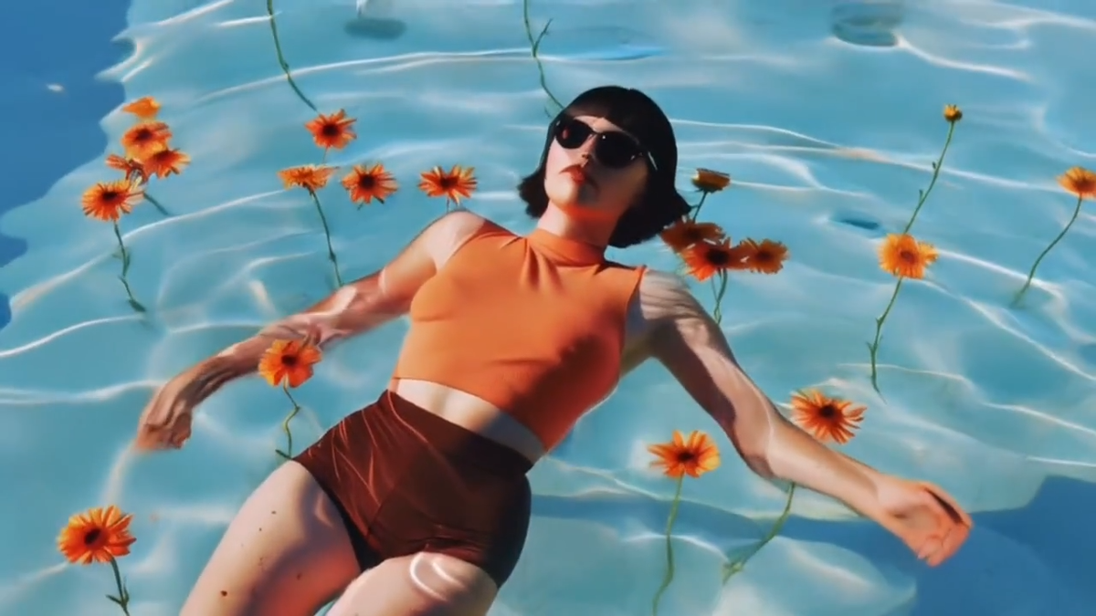 кадр из клипа сделаного в нейронке Noisee