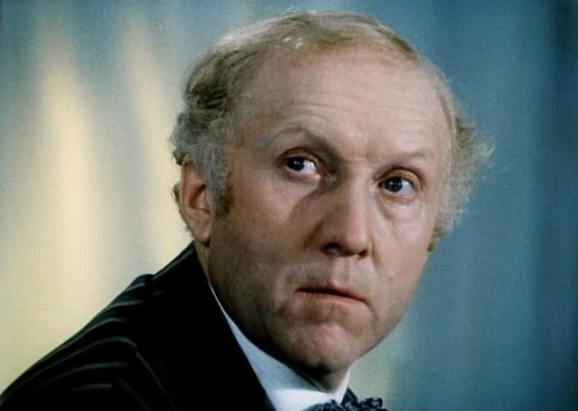 Александр Вокач в фильме «Эта веселая планета», 1973 г.