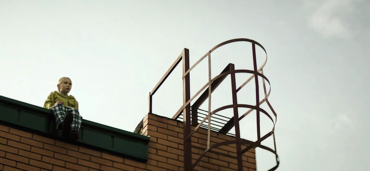 Скриншот из триллера "Синдром".