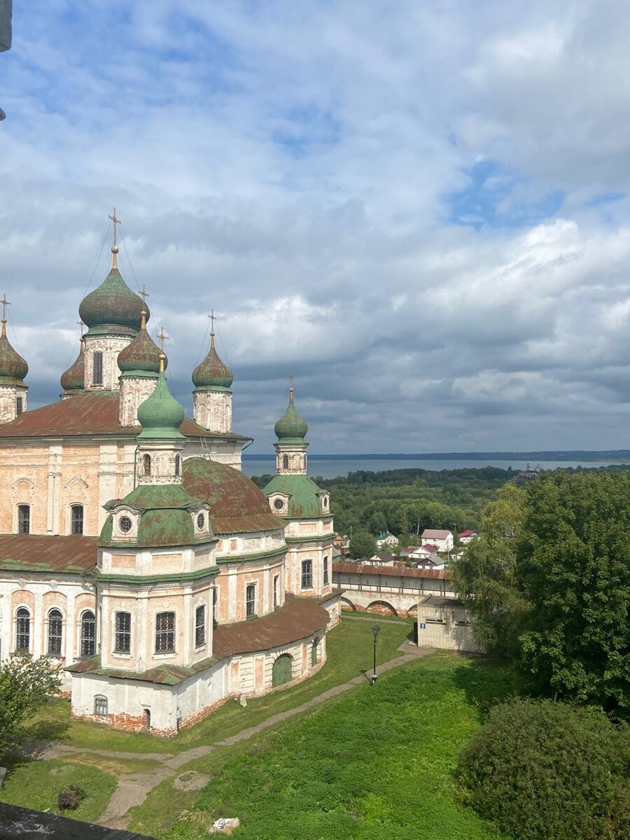 Горицкий Успенский монастырь. Монастырь упразднен еще в 1744 году. С 1919 года здесь находится  Переславль-Залесский государственный историко-архитектурный и художественный музей-заповедник.