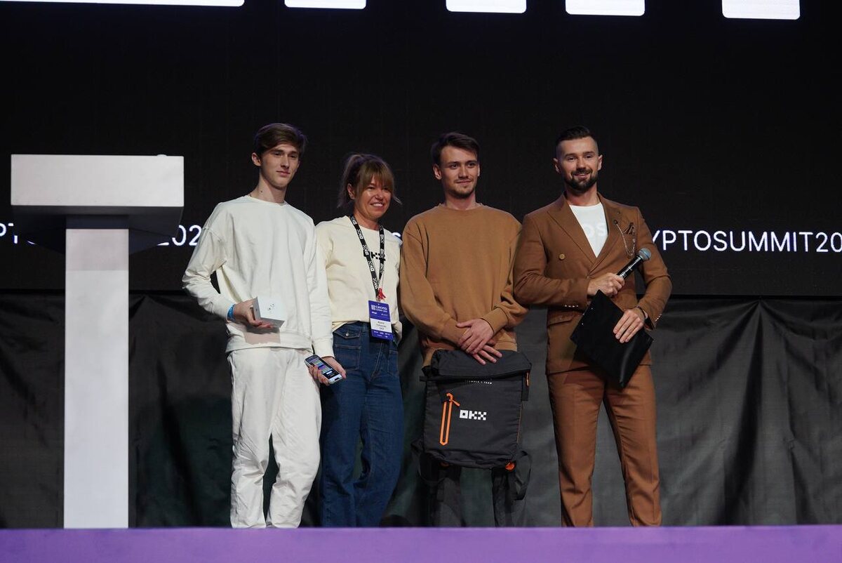 Источник - личные фото автора, снятые на свой телефон