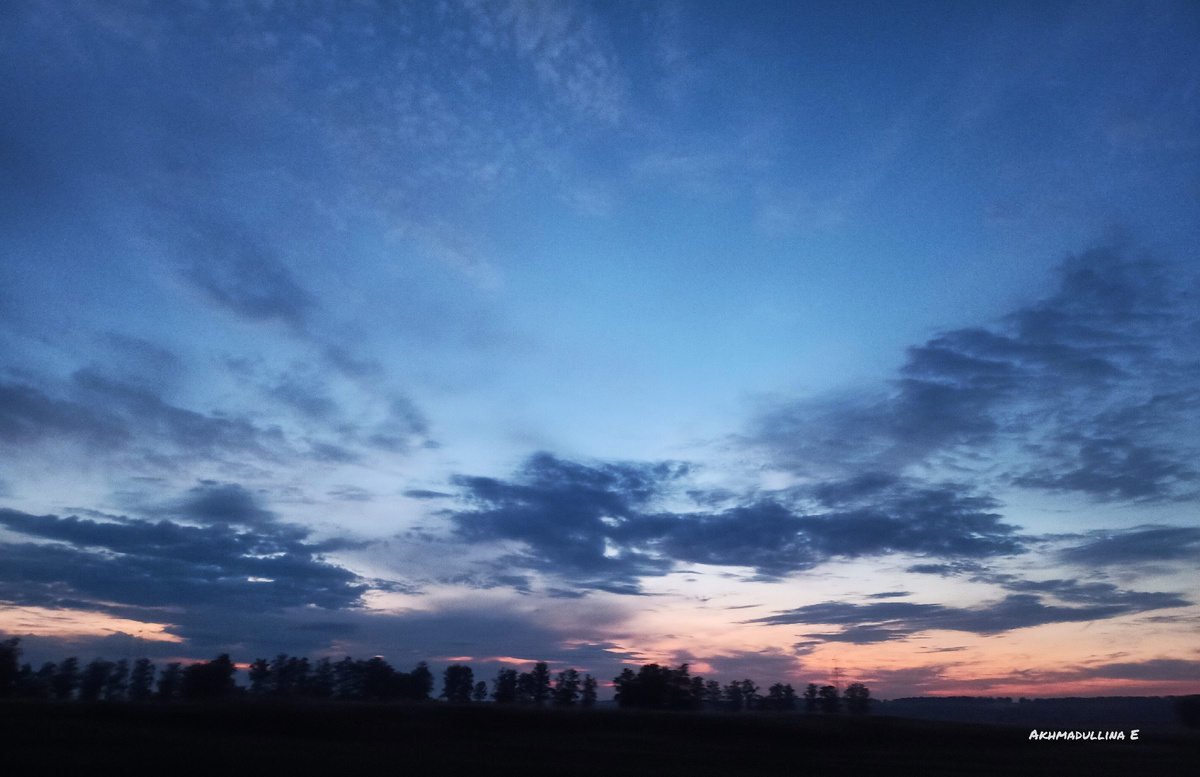 Сентябрь, почти 6 утра. 