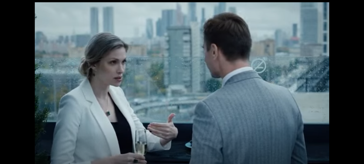 Кадр из сериала. Здесь и дальше скриншоты автора. 