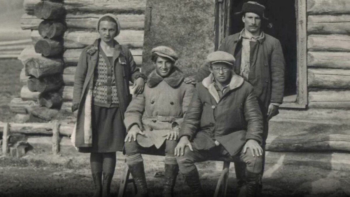 ОДНА (1931), Режиссер: Григорий Козинцев, Леонид Трауберг