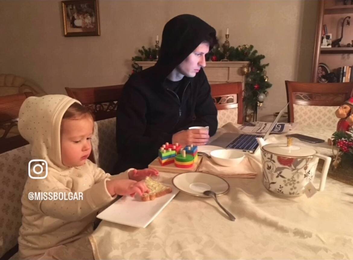 *Instagram признан экстремистской организацией и запрещен на территории РФ.
