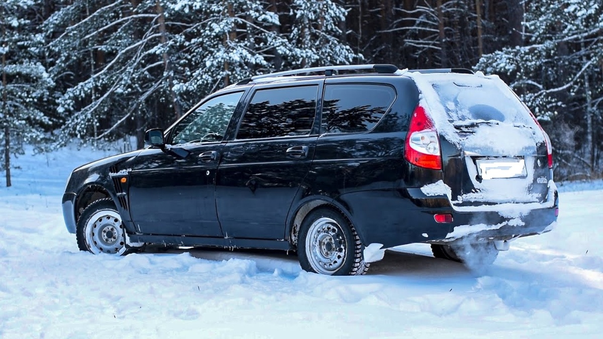 Фото до того, как она пожила в поселке и заржавела