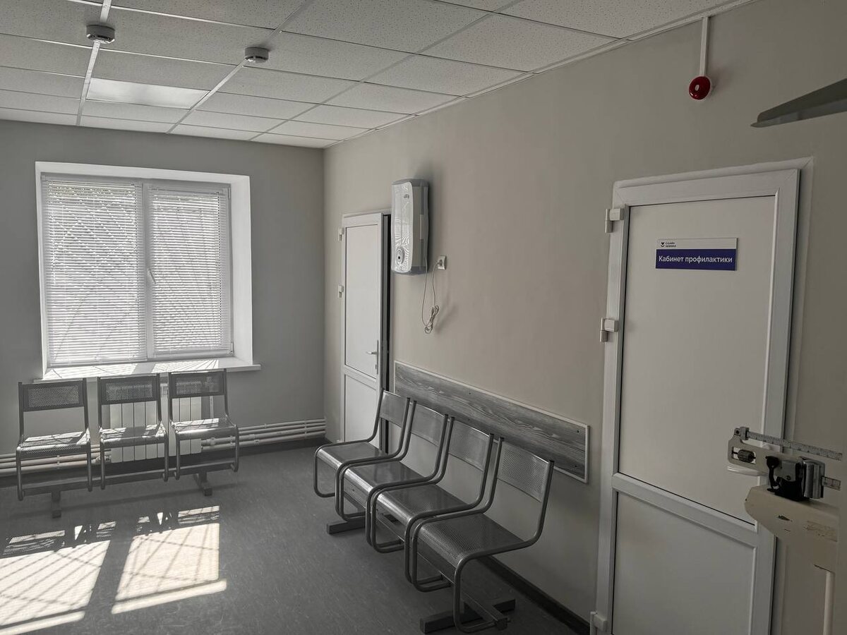    В Новотроицком округе проведен капитальный ремонт сельского ФАПа Марина Шарт