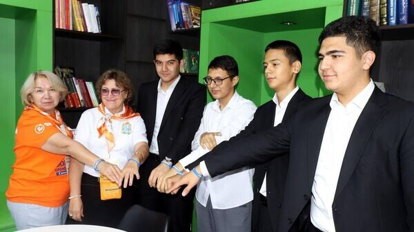    © Foto / Русский дом в Таджикистане