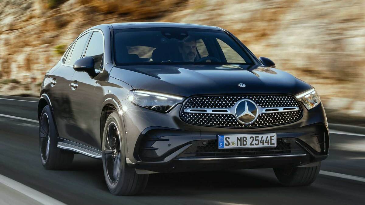 New mercedes 2024. New mercedes 2024. Mersedes у-сдфыы 2024. Mercedes g 2024 new. Мерседес all-terrain 4x4.