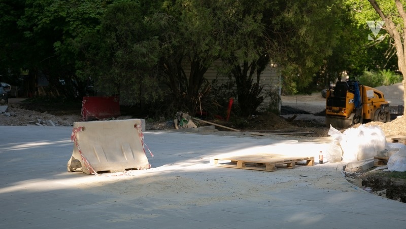    Работы по благоустройству продолжаются ещё на четырёх объектах Фото: Валерия Алтухова / / ИА «Победа26»