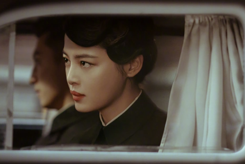 Режиссёр: Се Цзе. Сценаристы: Дай Цзинь, Ян Хуэй.