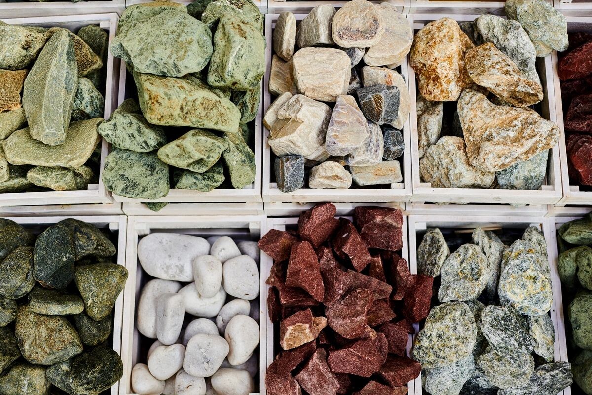 Сегодня можно без труда найти практически любой камень для бани. Источник: Shutterstock