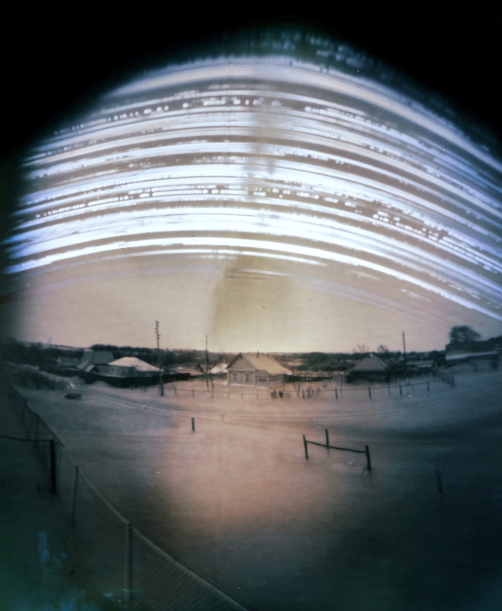 Б: fomaspeed311 камера прямой проекции
Экспозиция: 9 месяцев