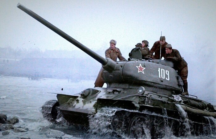 Весной 1944 года пошли в бой