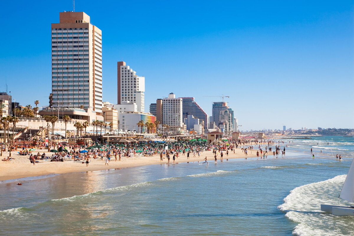 Источник фото: https://www.sputnik8.com/ru/tel-aviv/sights/plyazhi-tel-aviva/info