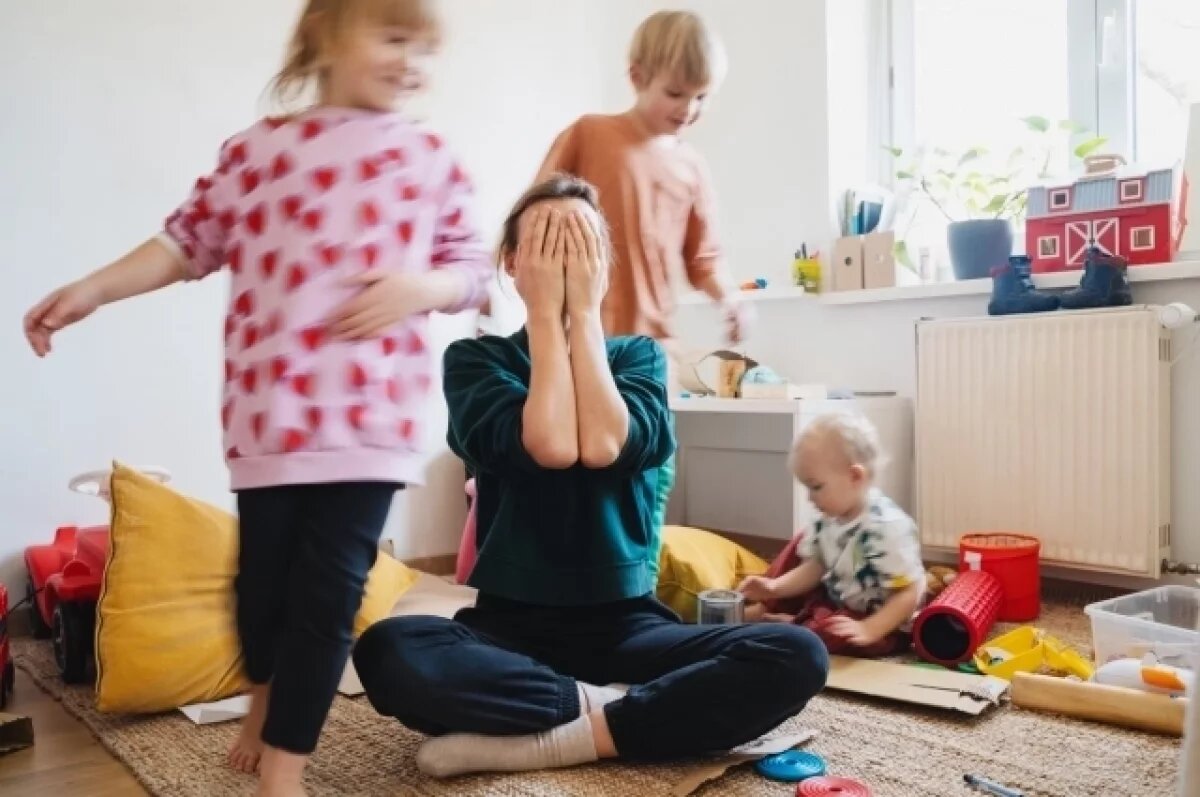    Не сидит на месте.