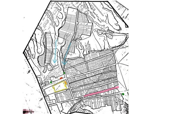Суконная слобода на плане 1849 года (желтым — суконная фабрика, зеленым — три питейных дома, красным — ул. Малое Польцо). предоставлено Сергем Саначиным